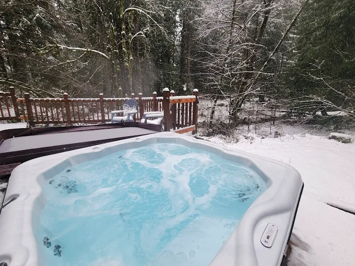 Fernwood Cabin Picture 2