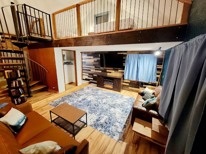 Fernwood Cabin Picture 5