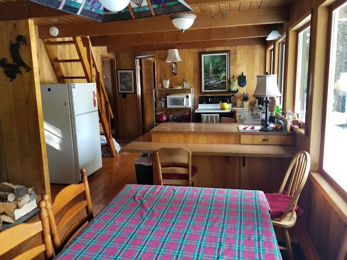 Trillium Lake Basin Cabin Picture 8