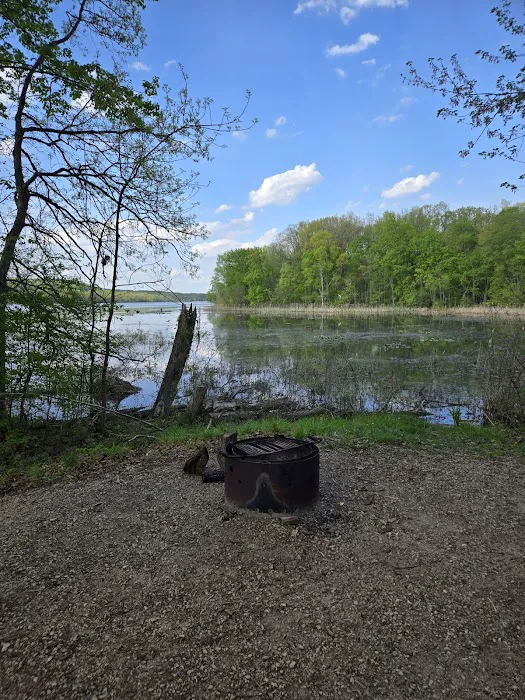 Willow camping cabin Picture 1