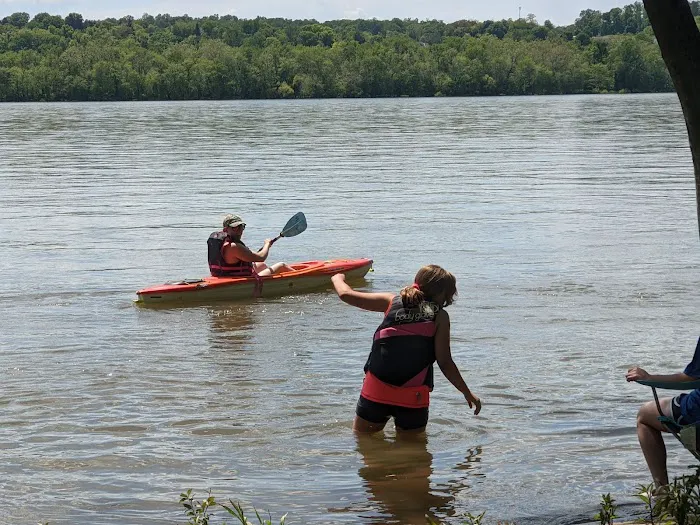 River Rock Recreation Campsite Picture 2