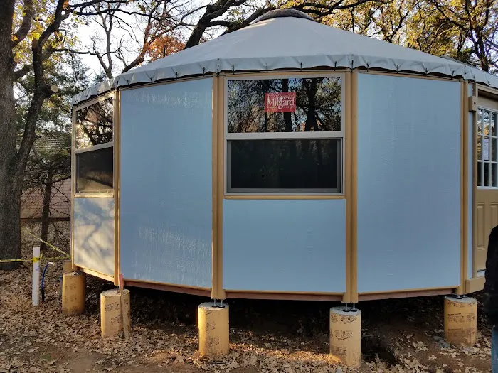 Luxury Yurt at Loyd Park on Joe Pool Lake Picture 7