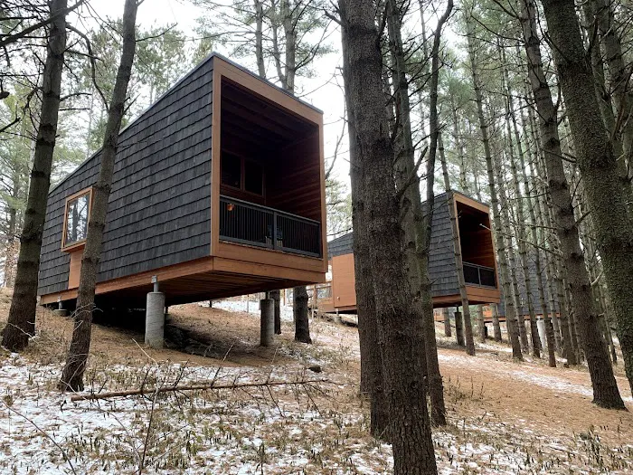 Whitetail Woods Camper Cabins Picture 2