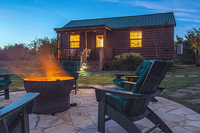 Julies Cabins Picture 1