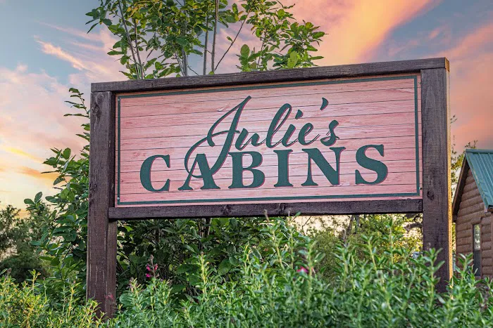 Julies Cabins Picture 8