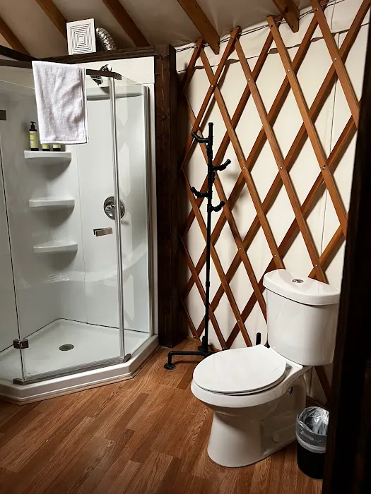 Johnny Yurts Picture 2