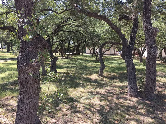 Bunk Haus Lodging & RV Park Picture 6