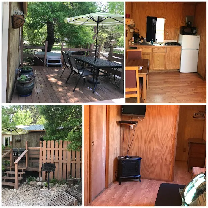 Creek Hollow Cabins & RV Park Picture 8