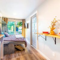 The Container Retreat @ 290 Wine Trail ico