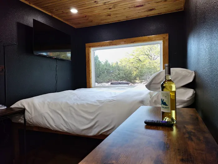 Midnight Getaway Ranch Picture 1