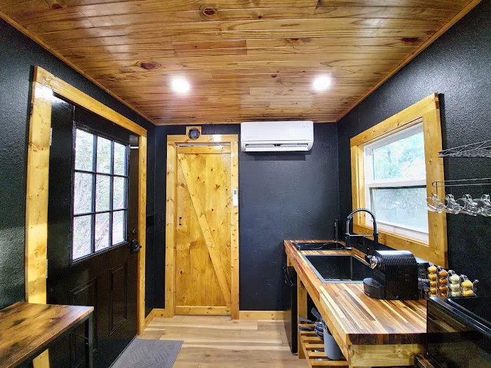 Midnight Getaway Ranch Picture 4