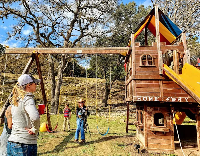 Home Away Ranch Picture 1