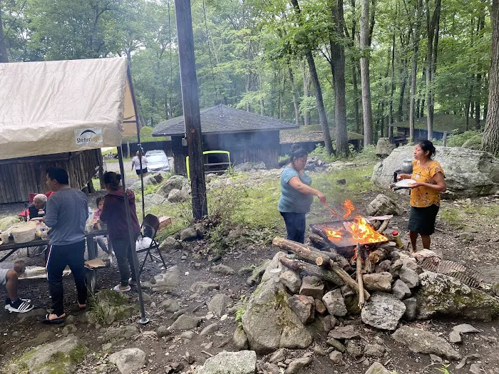 Sebago Cabin Camp Picture 5