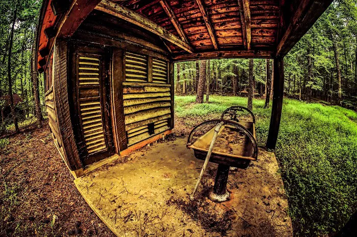 Camp Lapihio Picture 8