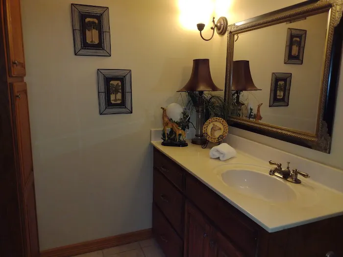 Savannah's ,woods and Water ,Outside Wedding Venue as well, Jacuzzi Cabins, Catoosa ok. area. Picture 3