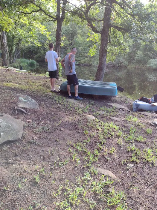 Savannah's ,woods and Water ,Outside Wedding Venue as well, Jacuzzi Cabins, Catoosa ok. area. Picture 10