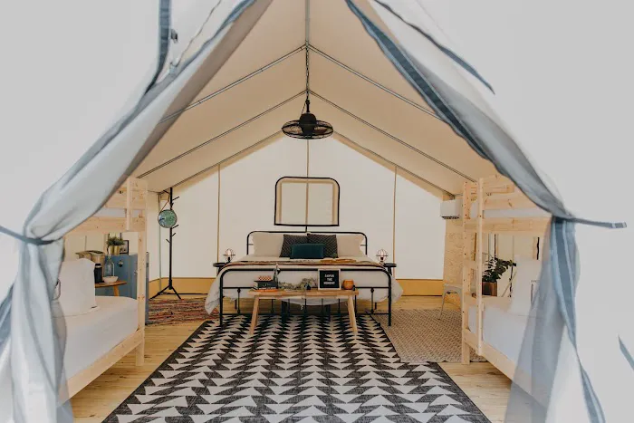 River Forks Timberline Glamping at Lake Lanier Picture 1