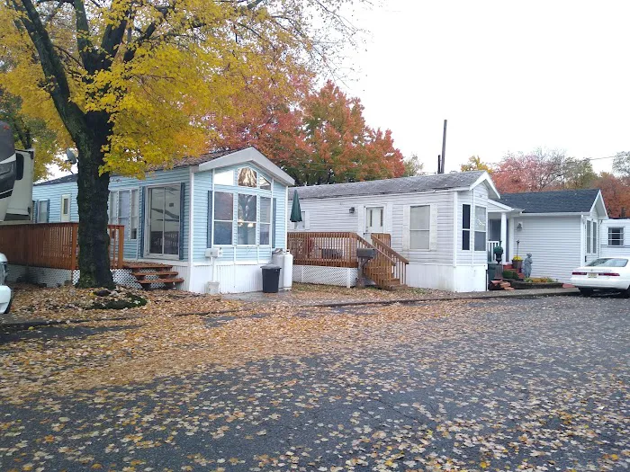 Costa Mobile Home Park Picture 3