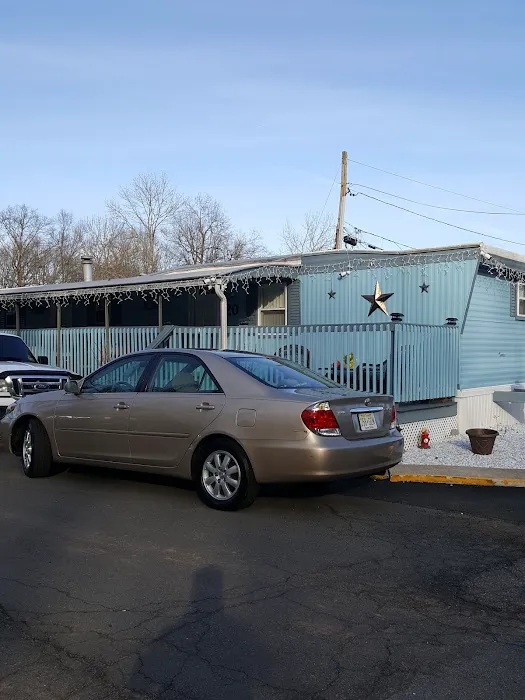 Oakdale Mobile Home Park Picture 9
