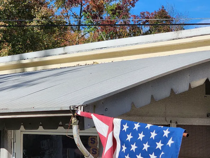 Monmouth Mobile Home Park Picture 5