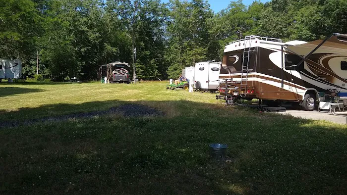 Navy Earle MWR RV Park Picture 2