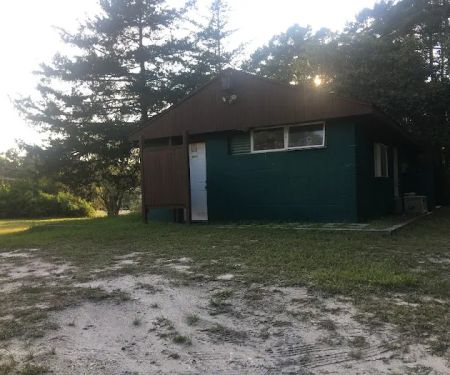 Arrowhead Camp and RV Park