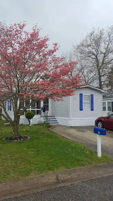 Galaxy Manor Manufactured Home Community Picture 2