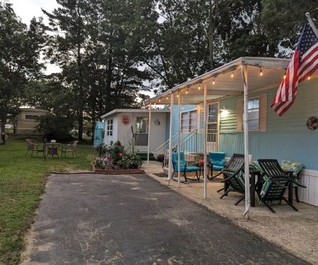 Roberts Mobile Home Park
