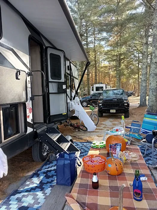 Holly Acres Campground Picture 1