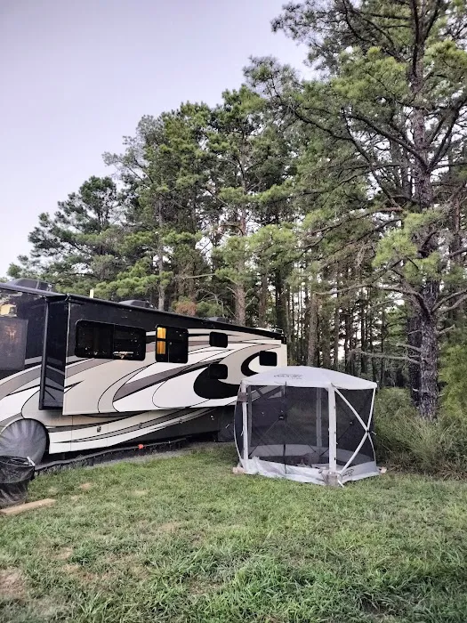 Range 14 RV Park Picture 6