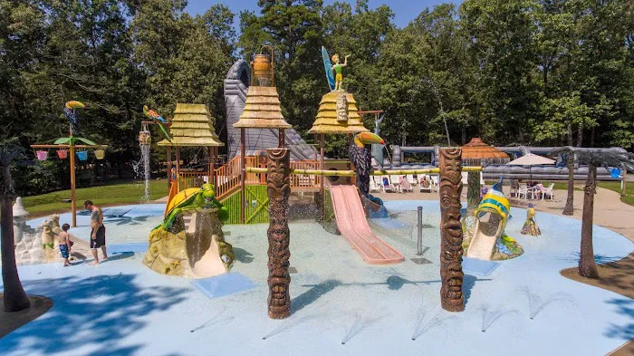 Adventure Bound Camping Resorts - Tall Pines Picture 3