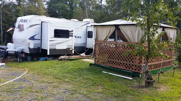 Sleepy Hollow Campground Picture 10