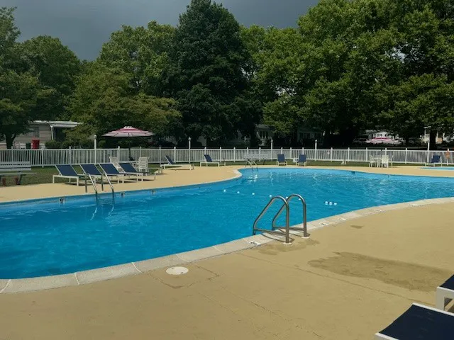 Hickory Hills Manufactured Home Community Picture 9