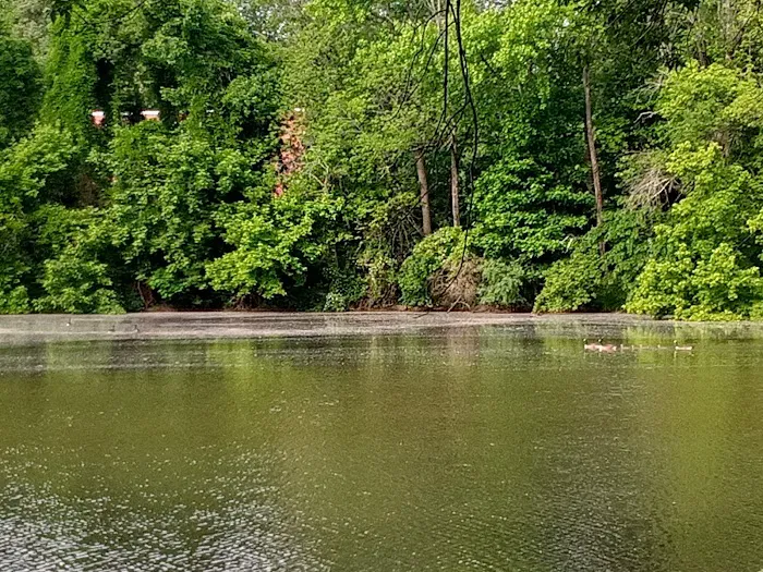 Cherry Hill Mobile Home Park Picture 1