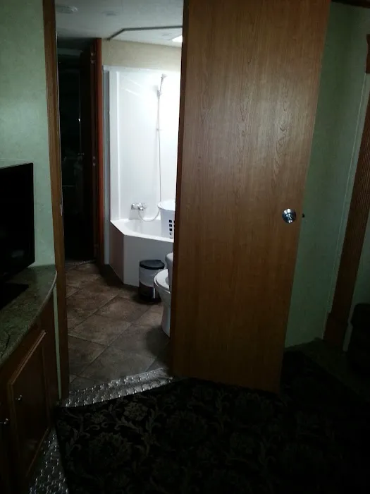 Penn Mobile Home Park Picture 10