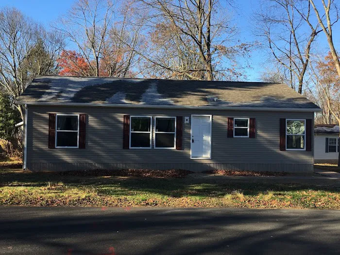 Colonial Heritage Manufactured Home Community Picture 3
