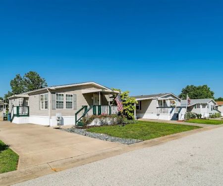 Maplewood Village