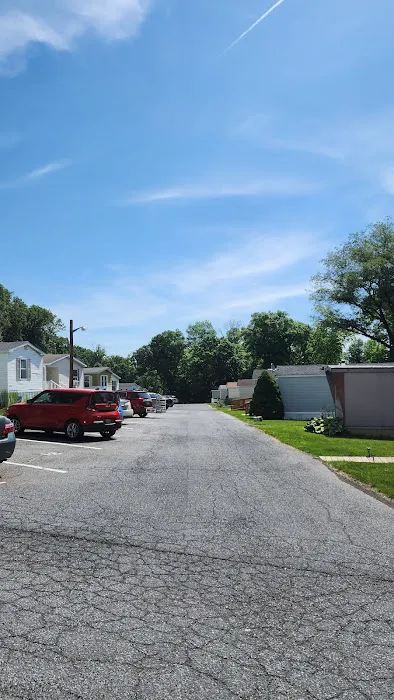 Cherry Mobile Home Park Picture 10
