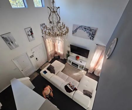 9 Mi to Beach: Peaceful Riverview Home w/ Patio