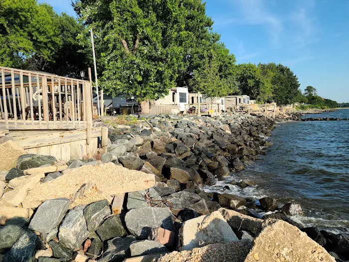 Bayshore Campgrounds Picture 5