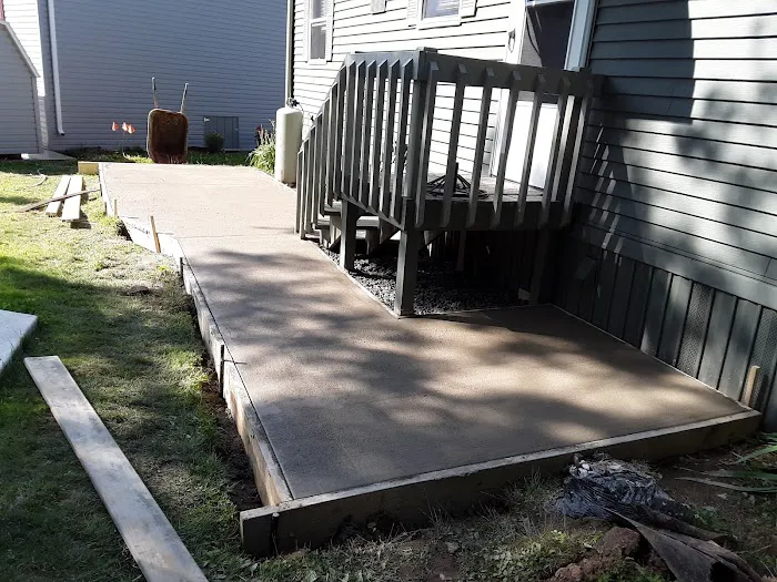 Village Scene Mobile Home Park Picture 5