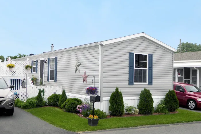 Rivermead Point North / South Manufactured Home Community Picture 5