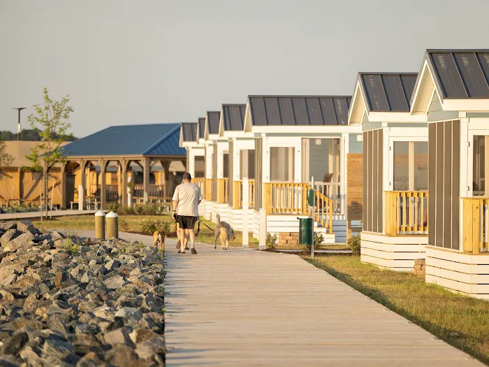 Chincoteague Bay RV Resort & Cottages Picture 9