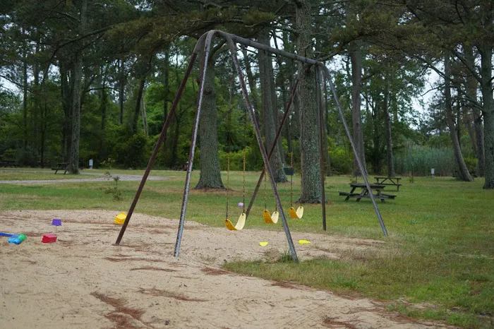 Pine Grove Campground Picture 5