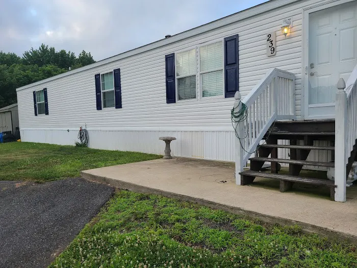 Fairwinds Communities LLC Picture 4