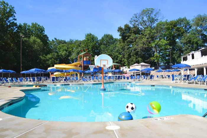 Jellystone Park™ Quarryville Picture 3