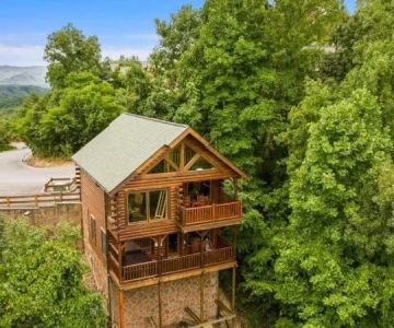 The Benefits of Staying in a Camping Cabin Instead of a Hotel