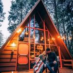 How to Create the Ultimate Outdoor Experience with a Camping Cabin