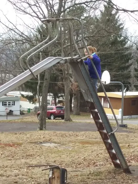 Pocono Mobile Home Park Picture 8