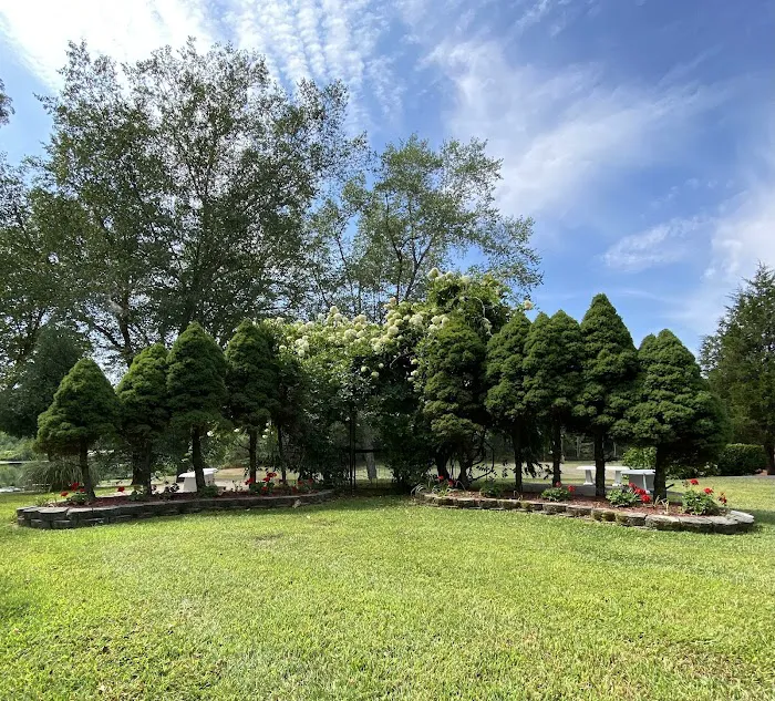 Tri-State RV Park Picture 8
